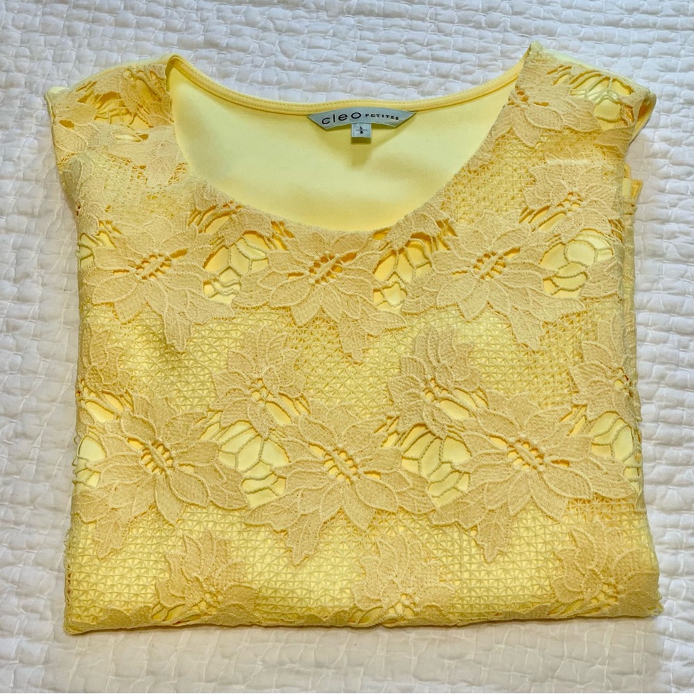 Cleo Women's Yellow Lace Dressy Top